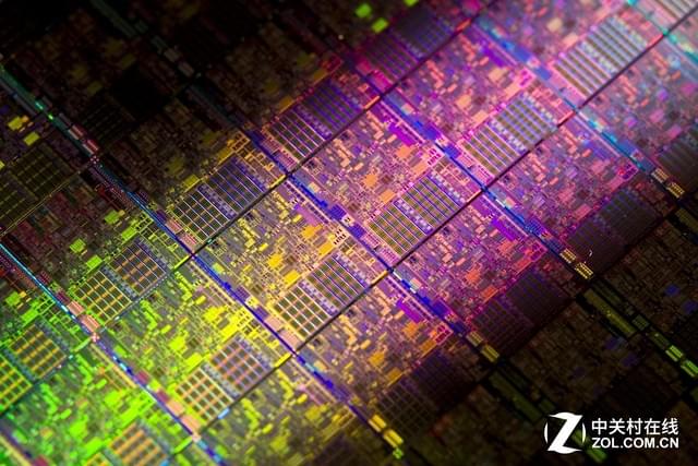 芯片制程新里程碑 1nm晶体管在美国诞生，集成电路设计迈入未来